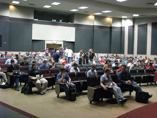 http://www.fincher.org/images/2011-10-08-0835-IMG_4349.jpg http://www.fincher.org/images/2011-10-08-0835-IMG_4349.jpg