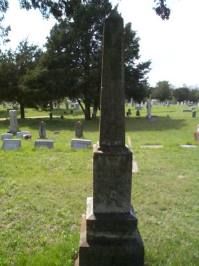 2001-04-04-SeptimasGraveStone.jpg