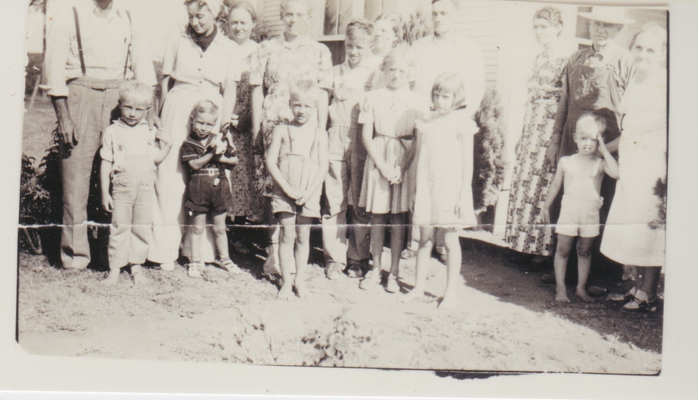 1935-00-00-Finchers.jpg 1935-00-00-Finchers.jpg
